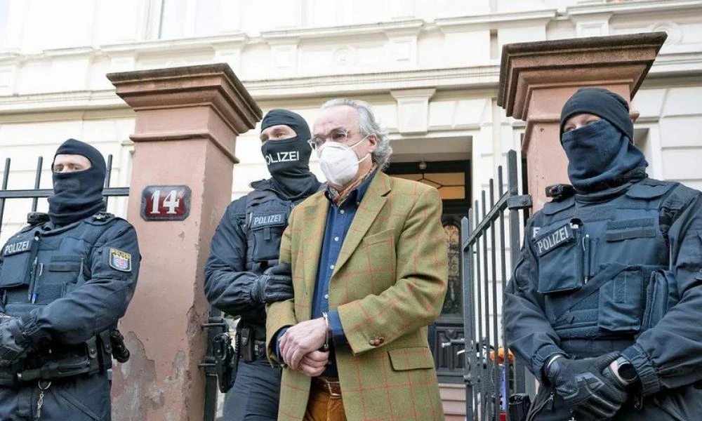 Γερμανία: Ξεκινά η δίκη για τους «Πολίτες του Ράιχ»